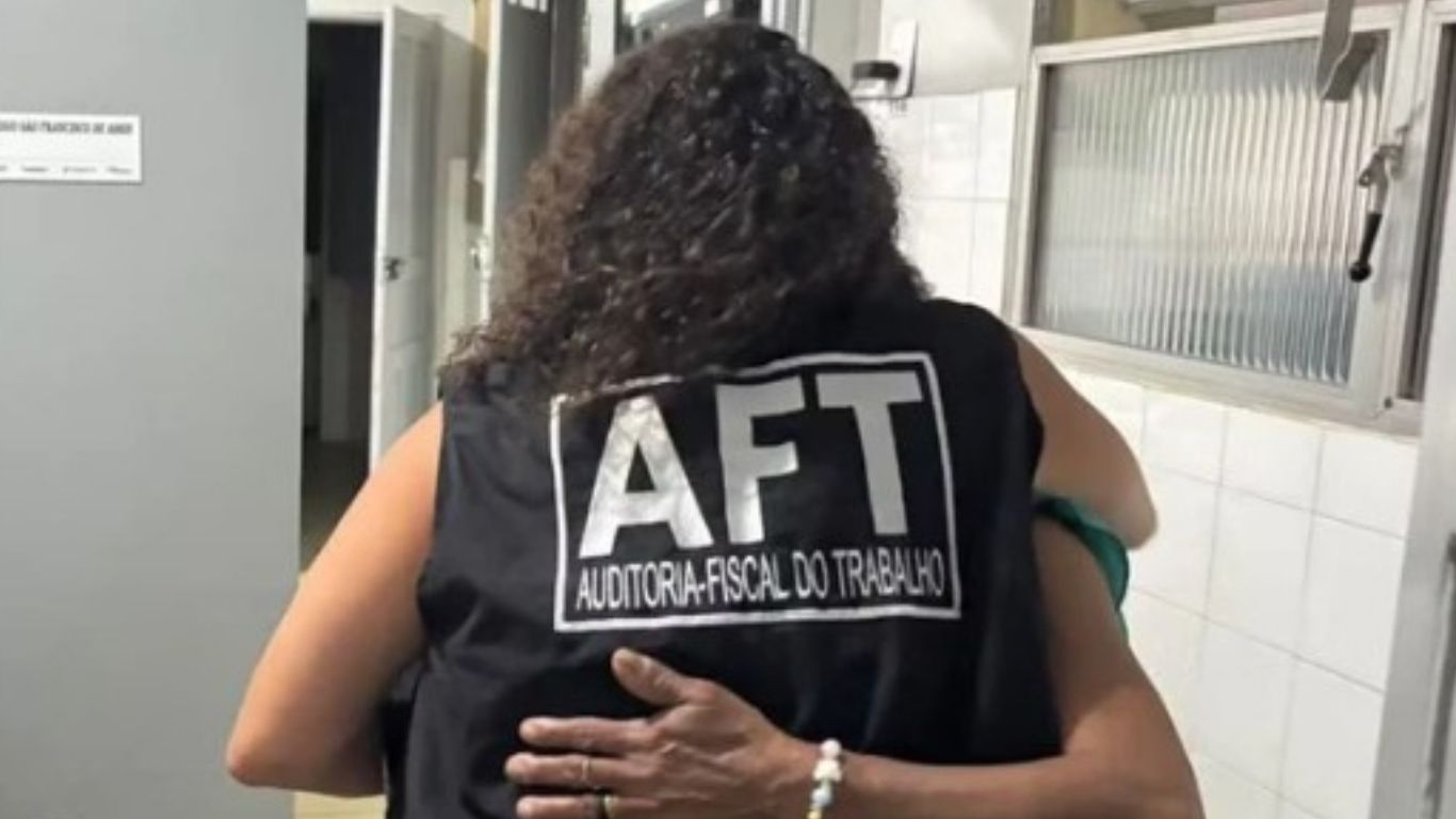 Idosa é resgatada após 50 anos sem salário na Bahia; patrões são acusados de exploração extrema, saiba mais