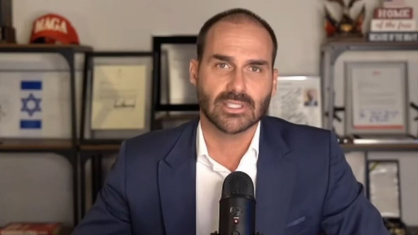 Eduardo Bolsonaro ataca Moraes em audiência da Câmara transmitida dos EUA