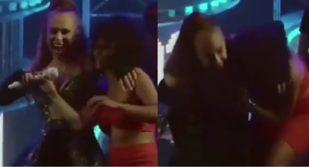 Joelma arranca microfone de fã durante show após críticas
