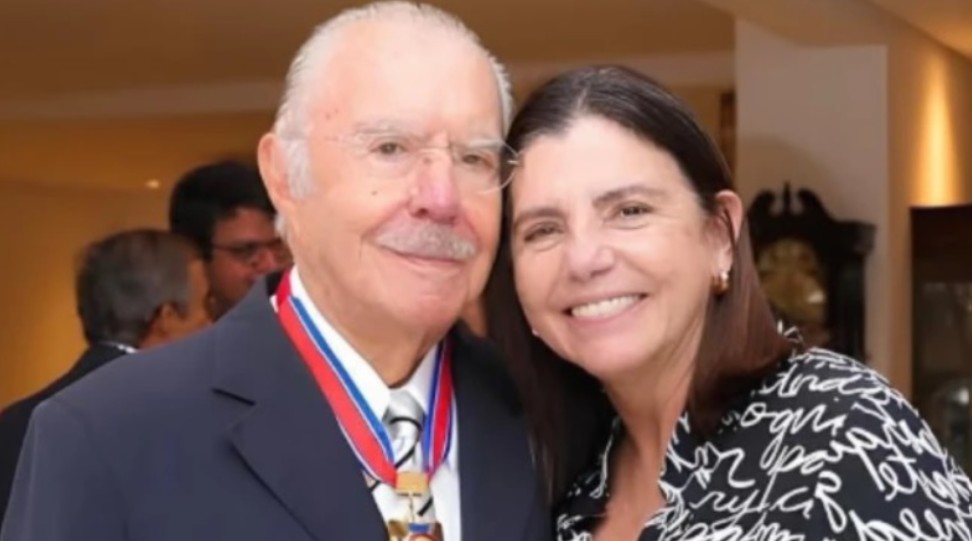  José Sarbney faz discurso emocionante após diagnóstico de câncer de mama da filha Roseana