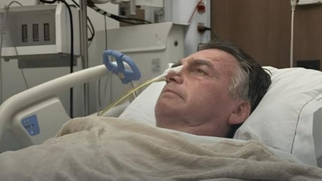 Bolsonaro ficou 10 segundos sem respirar antes de ser internado; entenda o que é “vômito a jato”