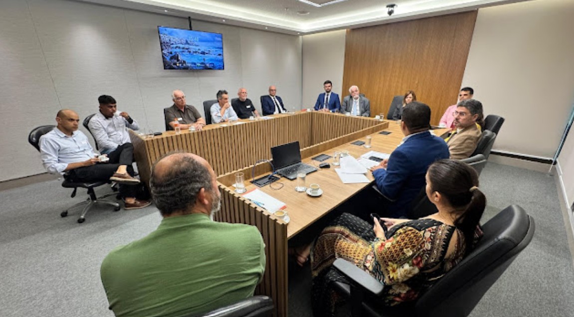 Deputado Jorge Solla atua para evitar fechamento de clínica de hemodiálise em Senhor do Bonfim